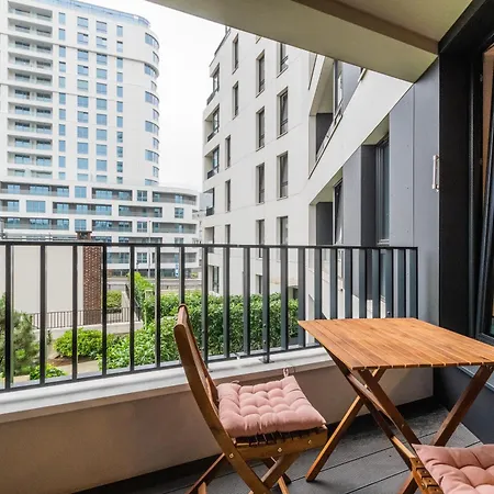 Grand - Portova Luxury شقة